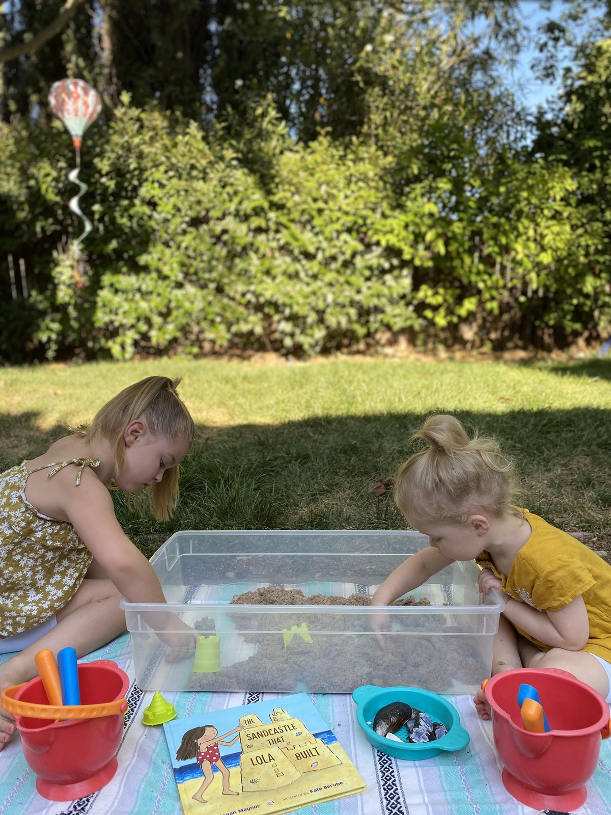 Sensory Tables Beach WinterKids 01