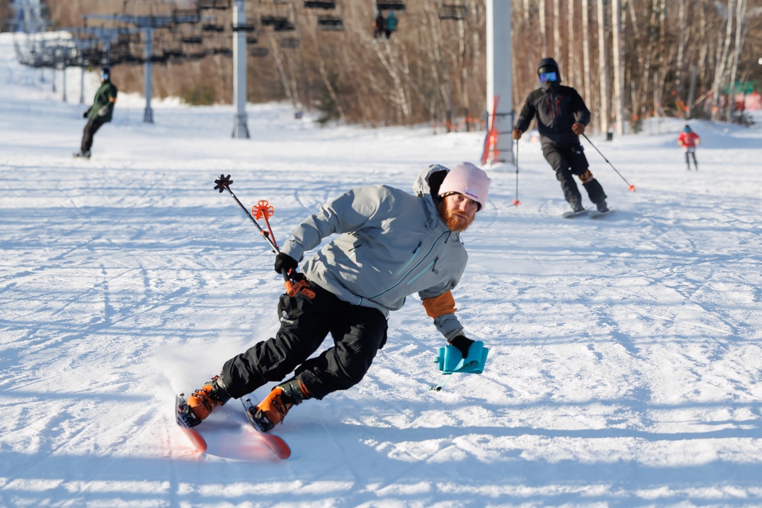 CAMZ0489 Downhill 24 2026 SDP Photo